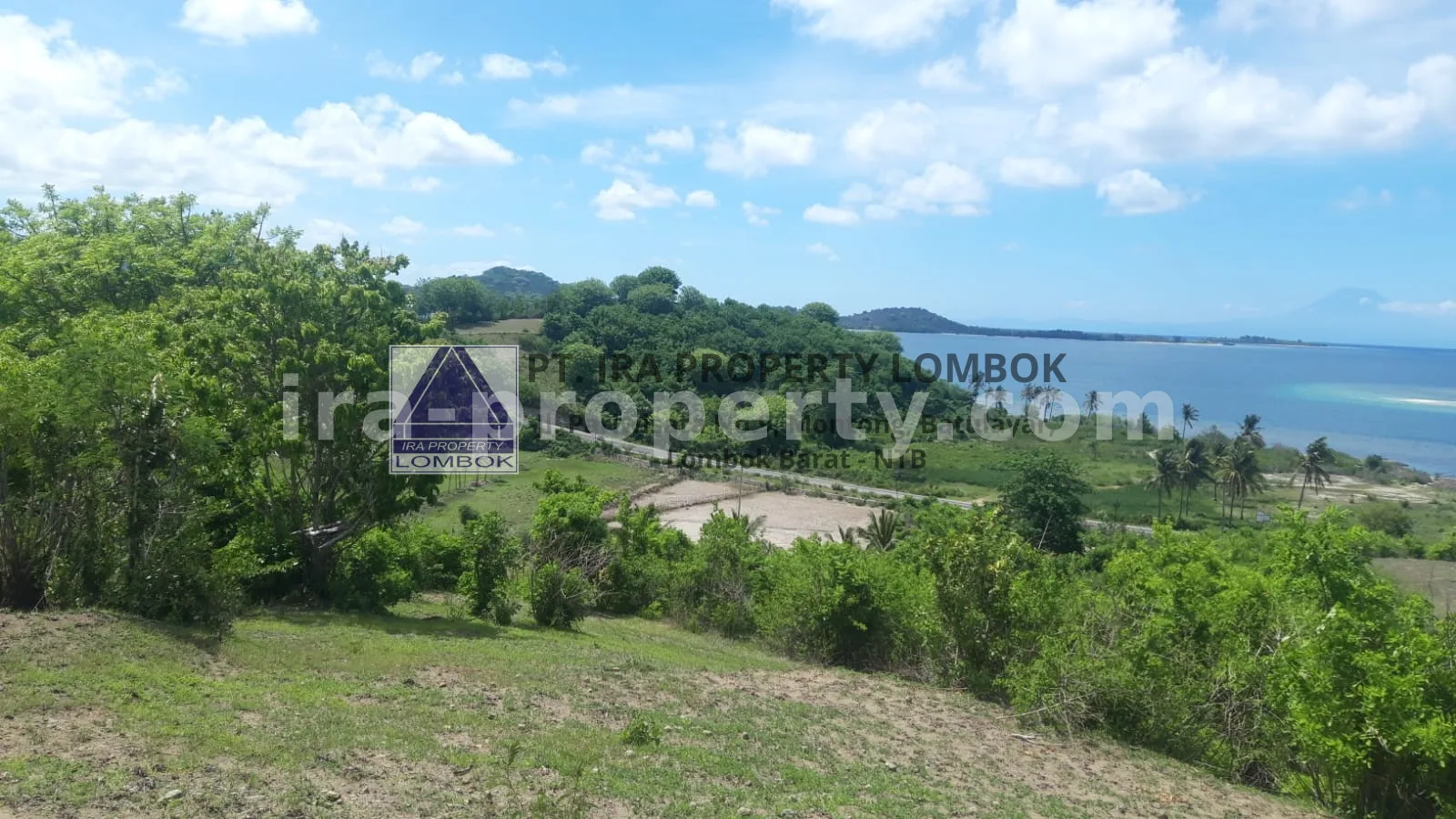 Oceanfront Land in Gili Genting, Sekotong