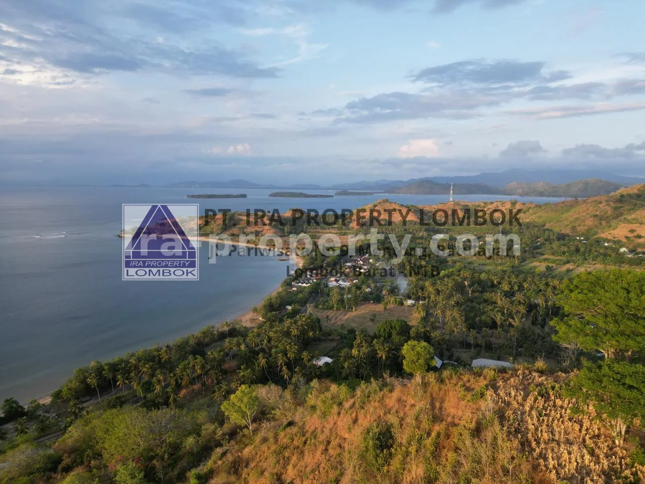 Oceanfront Land Near Sundancer, Sekotong