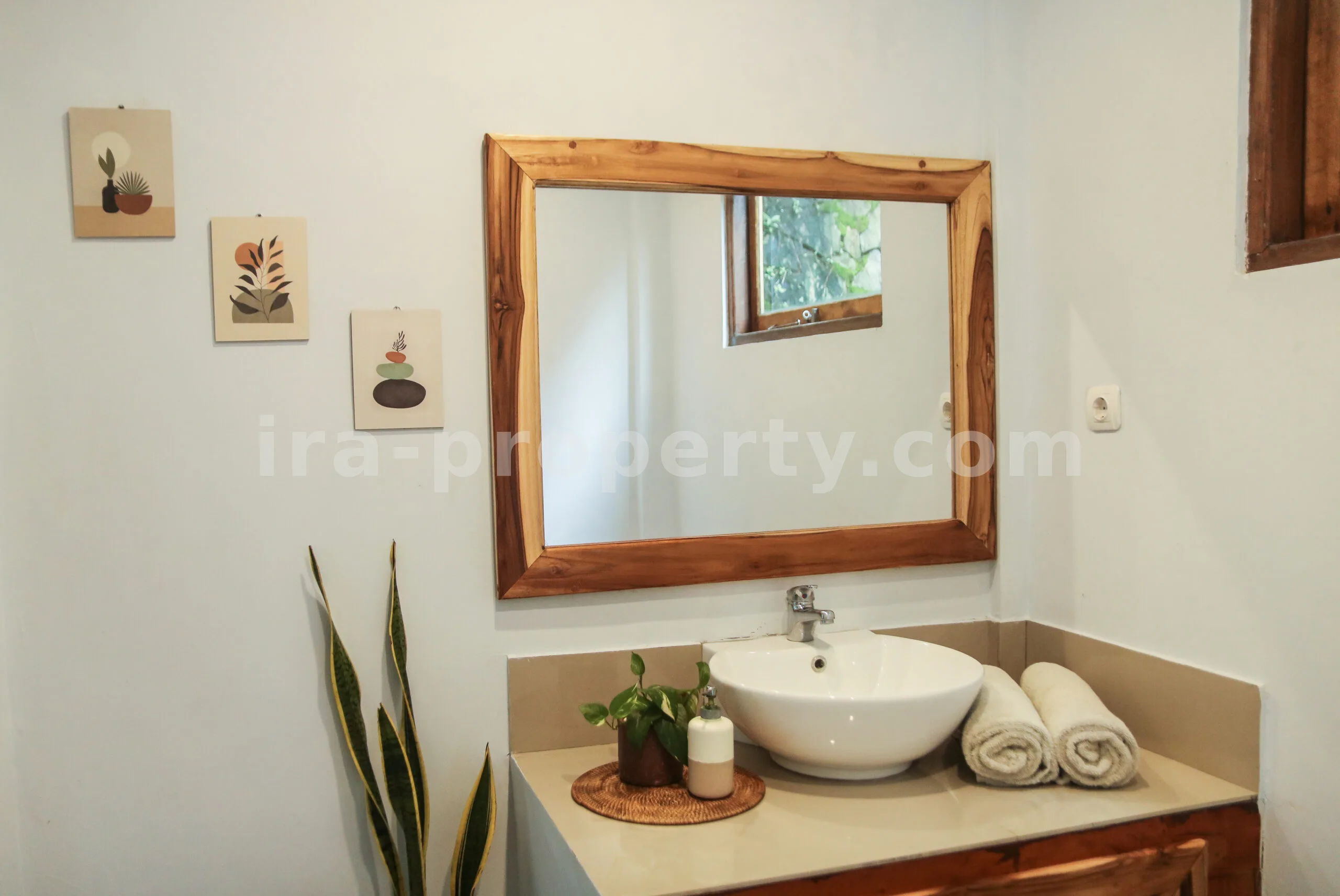 Luxurious Villa in Central Kuta Mandalika