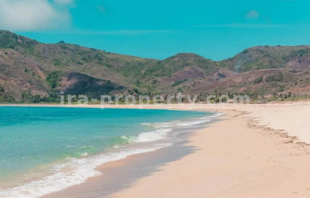 Oceanfront Land Plot in Tampah