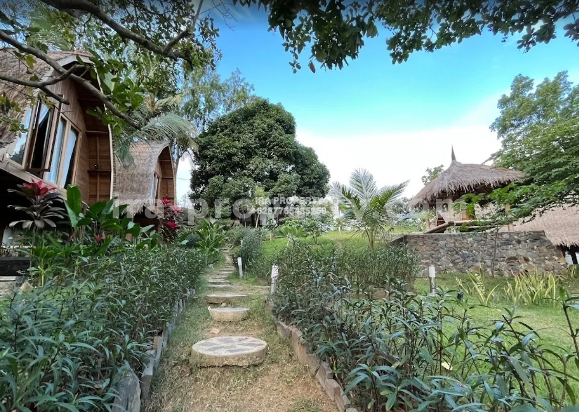 Tropical-Themed Bungalows in Kuta Mandalika, Lombok