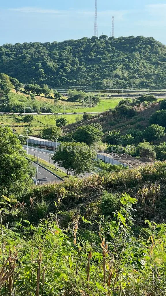 Super Premium Sea and Mandalika Circuit View Land