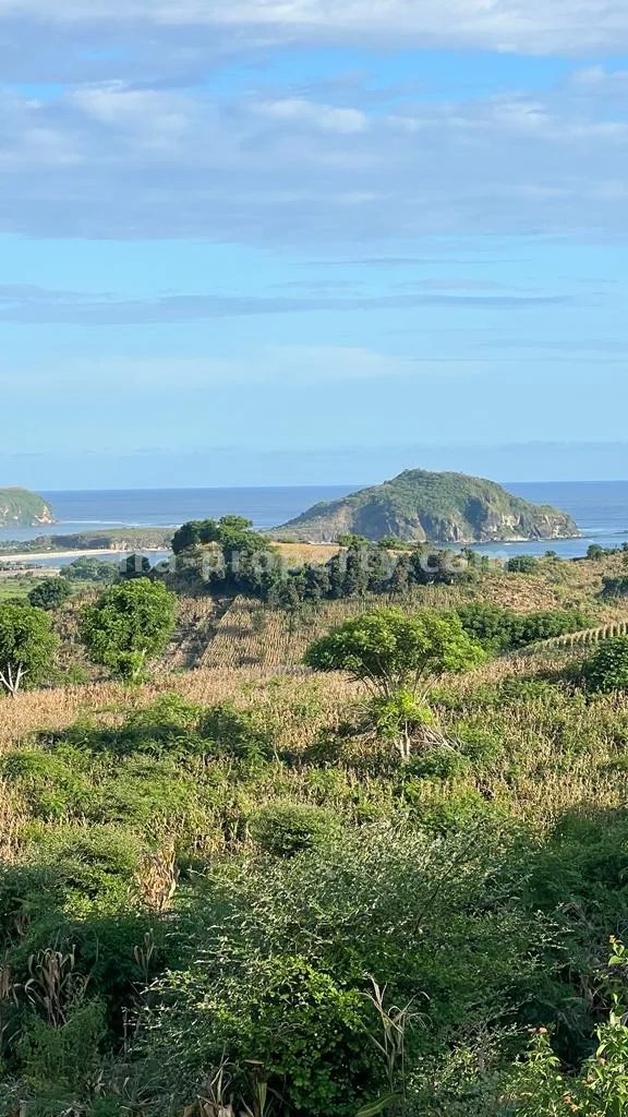 Super Premium Land with Sea and Kuta Mandalika Circuit Views