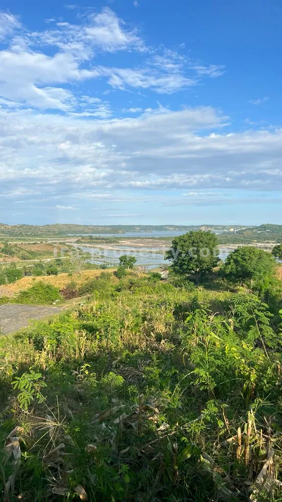 Super Premium Land with Sea and Kuta Mandalika Circuit Views