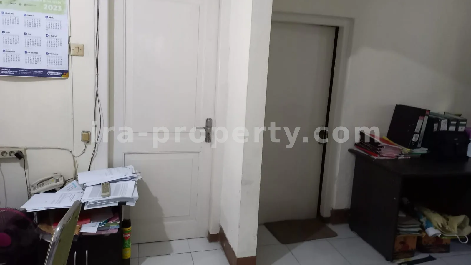 Strategic House Near SMPN 1 Mataram