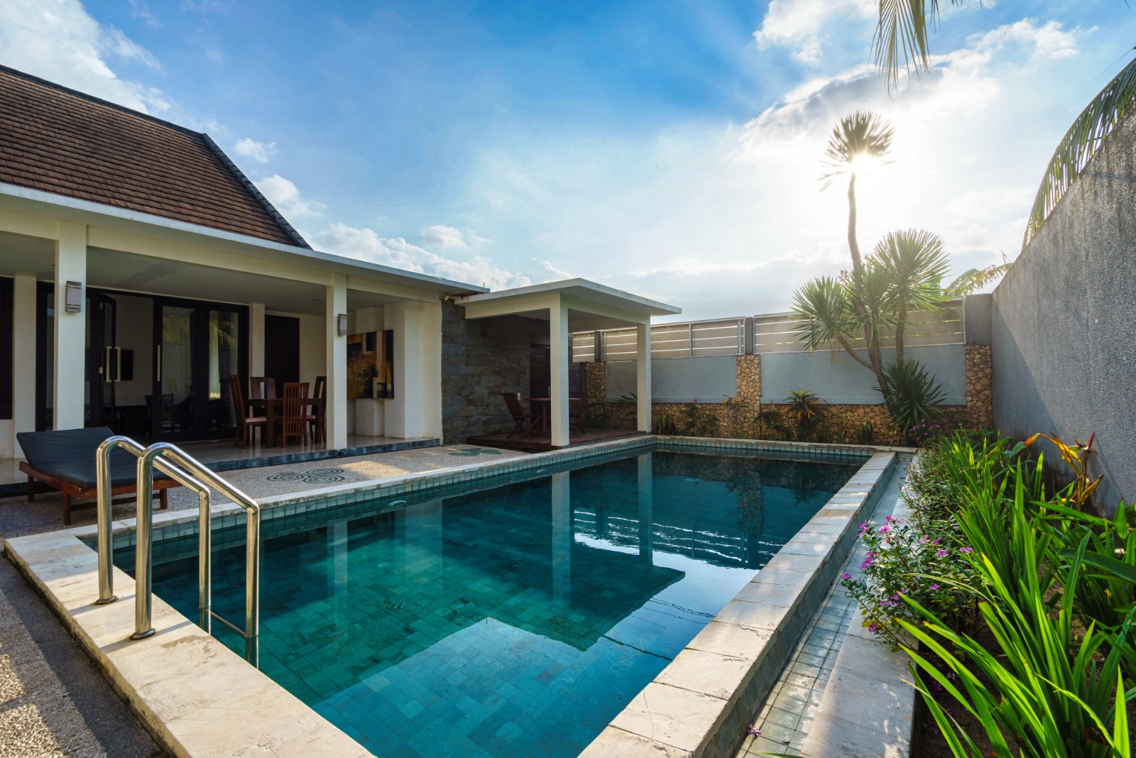 Charming Villa in Batu Layar Near Senggigi
