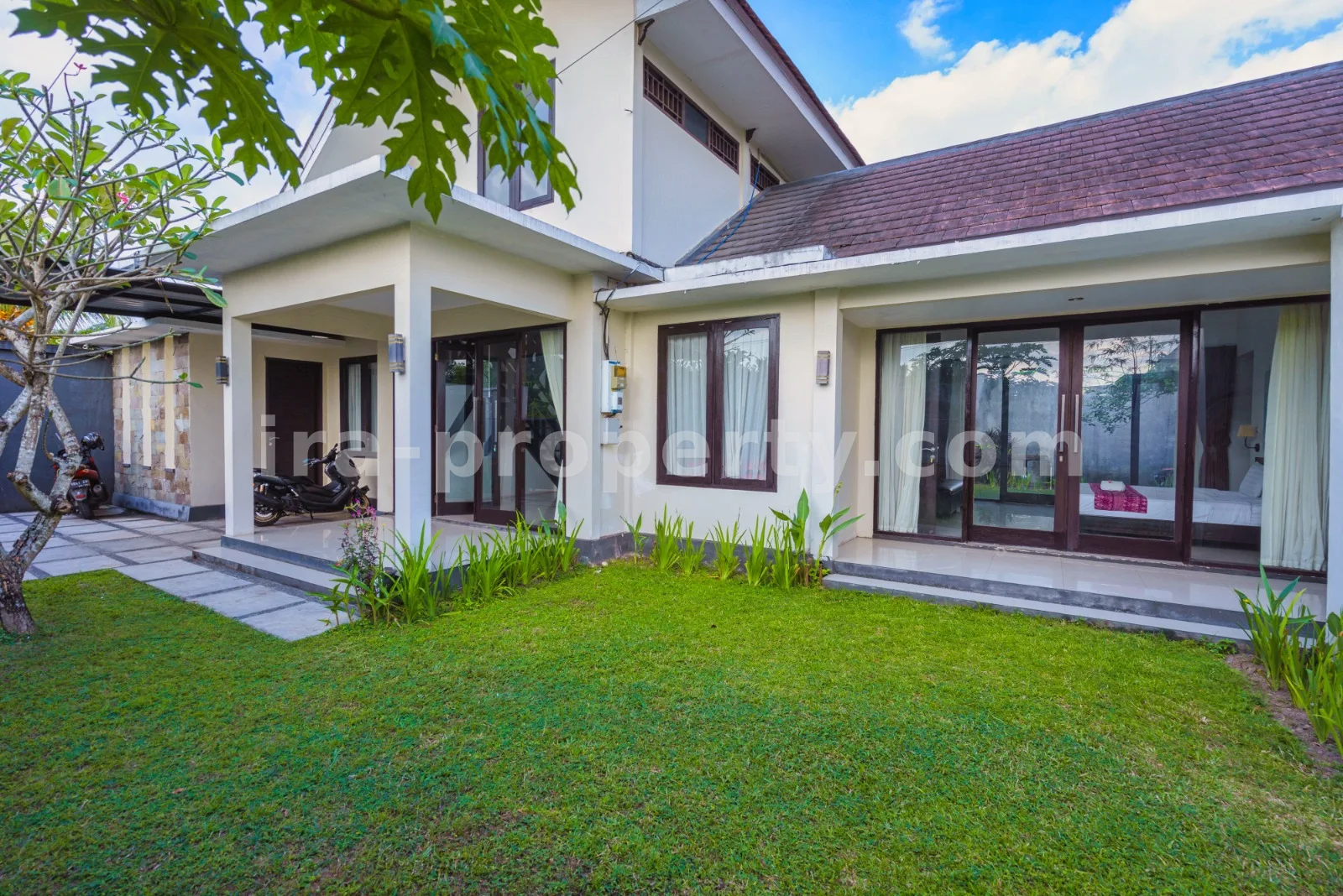 Charming Villa in Batu Layar Near Senggigi