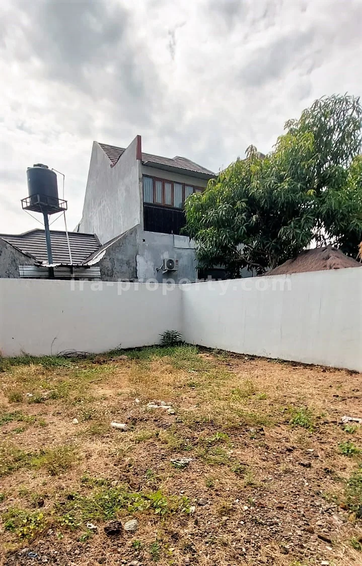 Modern Home for Sale in Elite Graha Majapahit Mataram