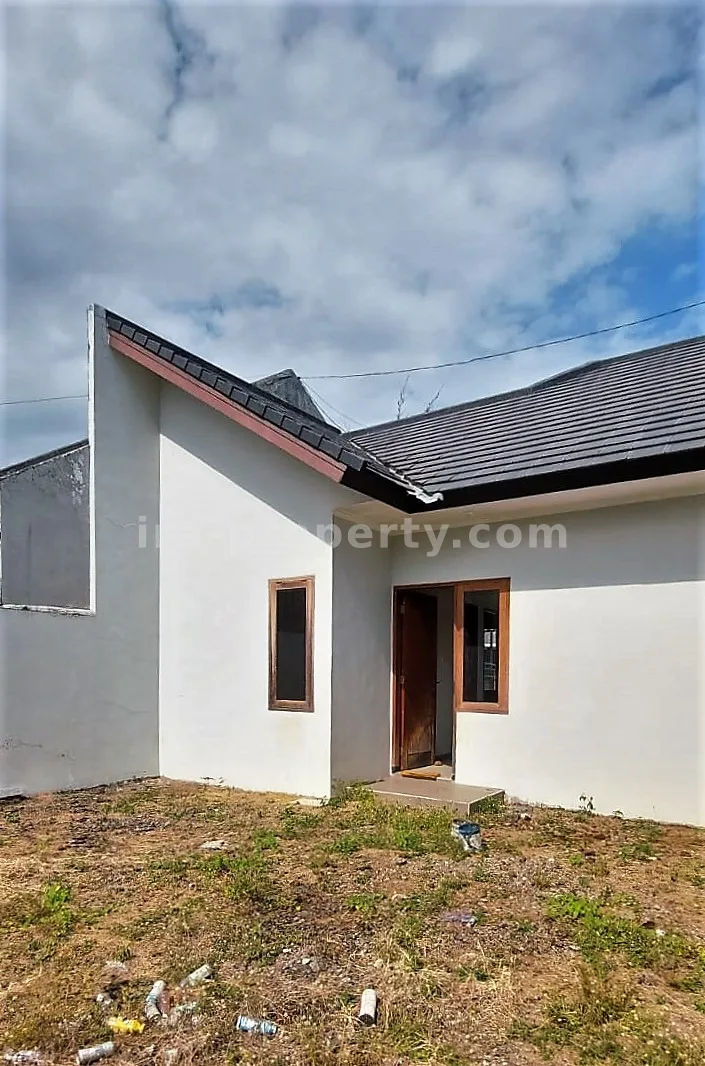 Modern Home for Sale in Elite Graha Majapahit Mataram