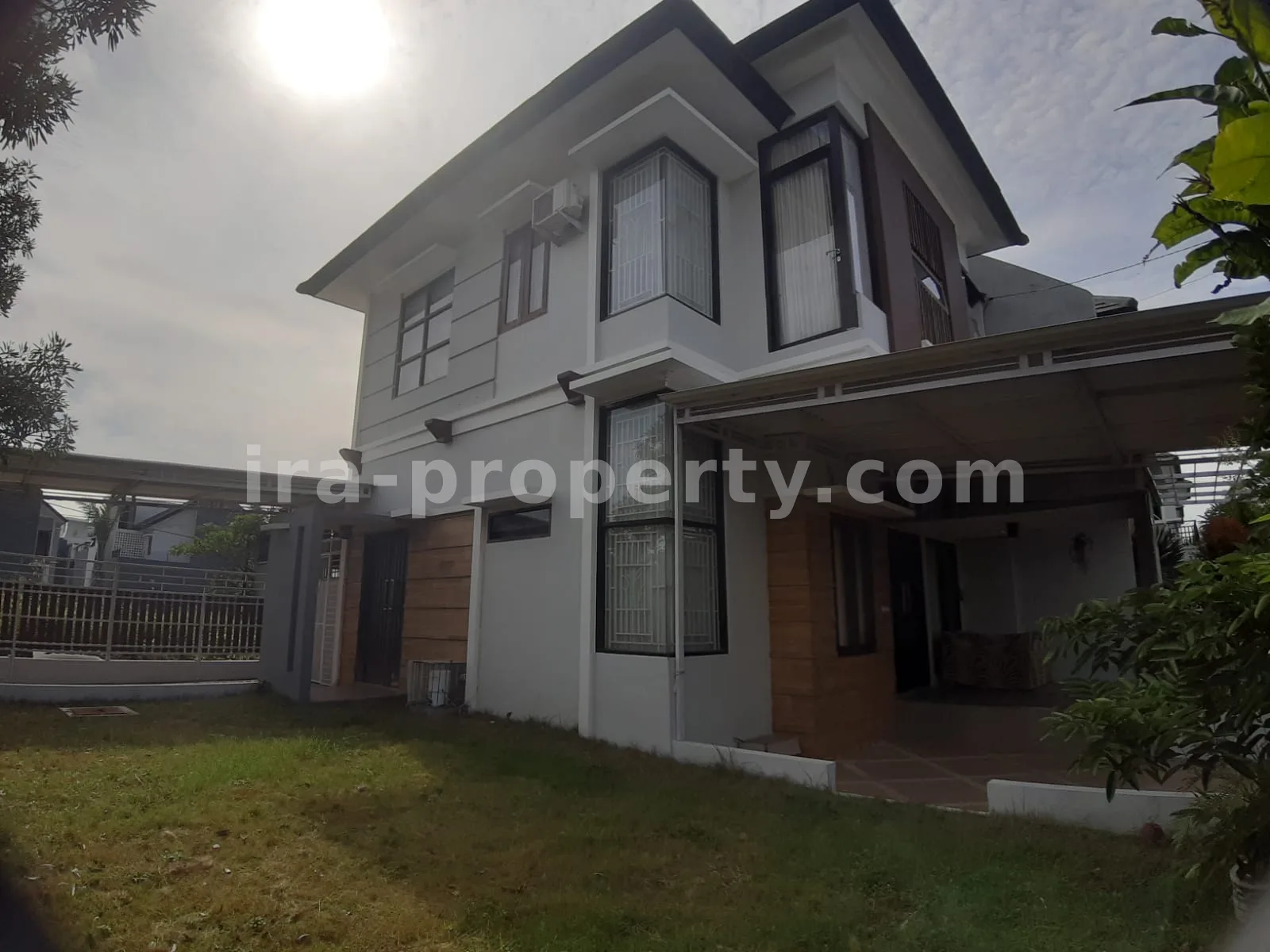 Elegant Home in Elite Graha Majapahit Complex