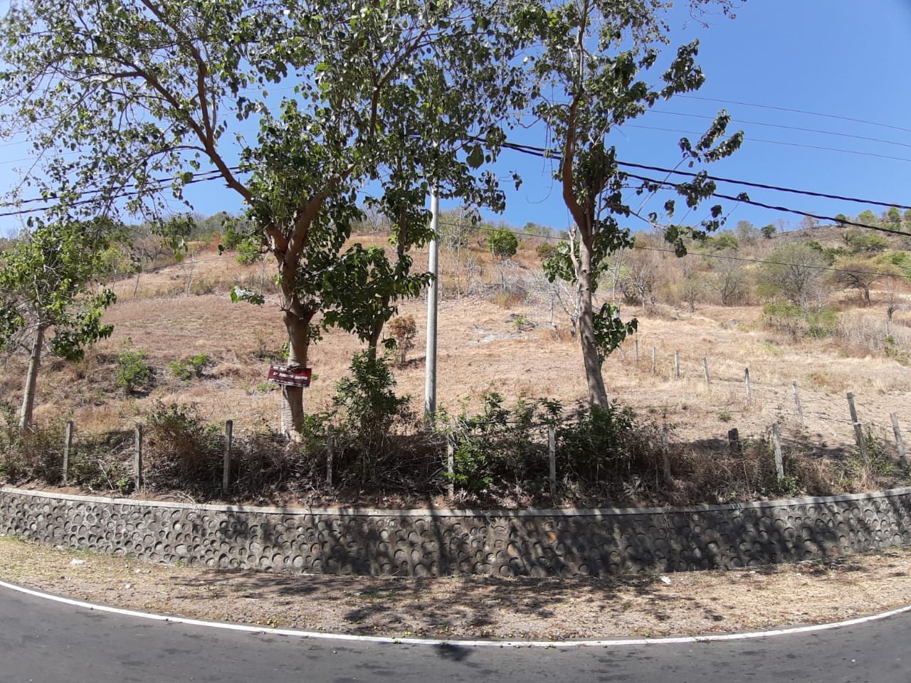 Prime Roadside Land Near Malimbu Beach