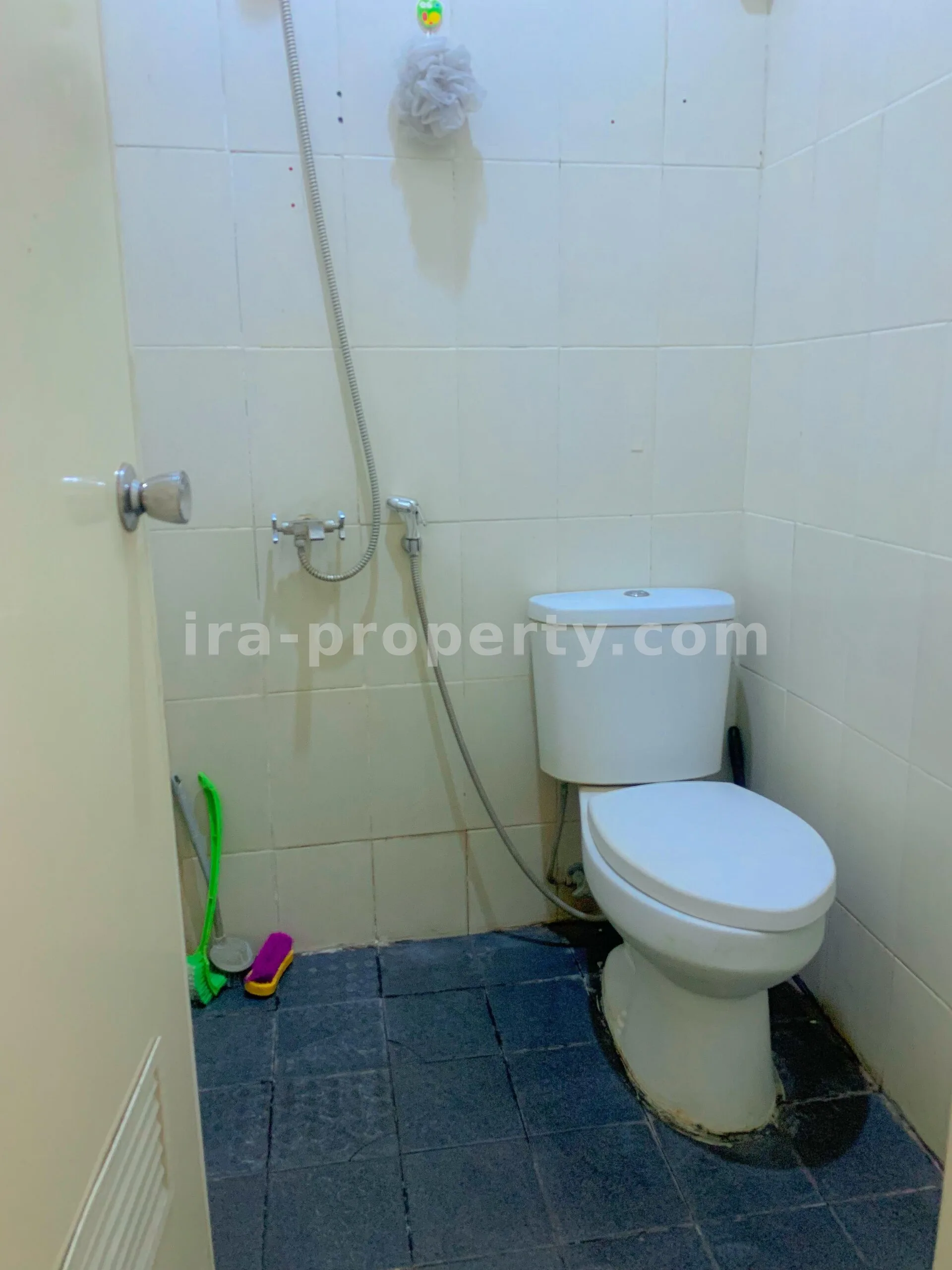 Cozy Home in Garden View Residence, Mataram
