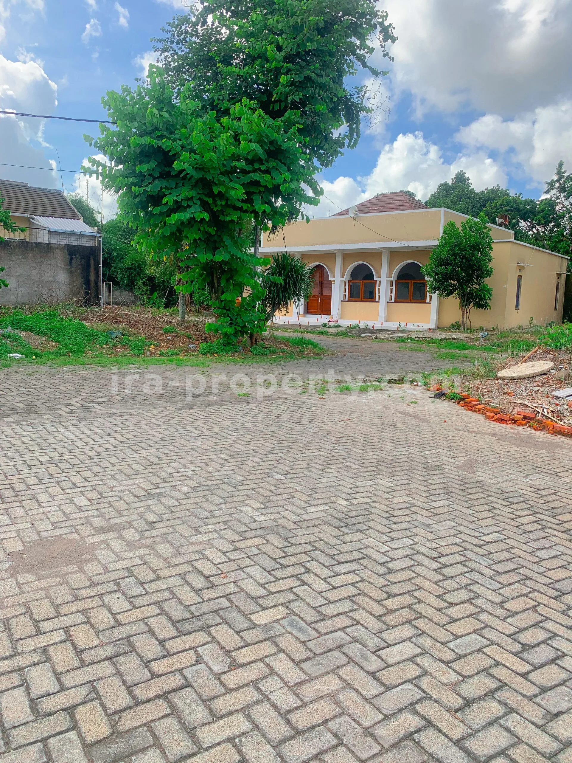 Cozy Home in Garden View Residence, Mataram