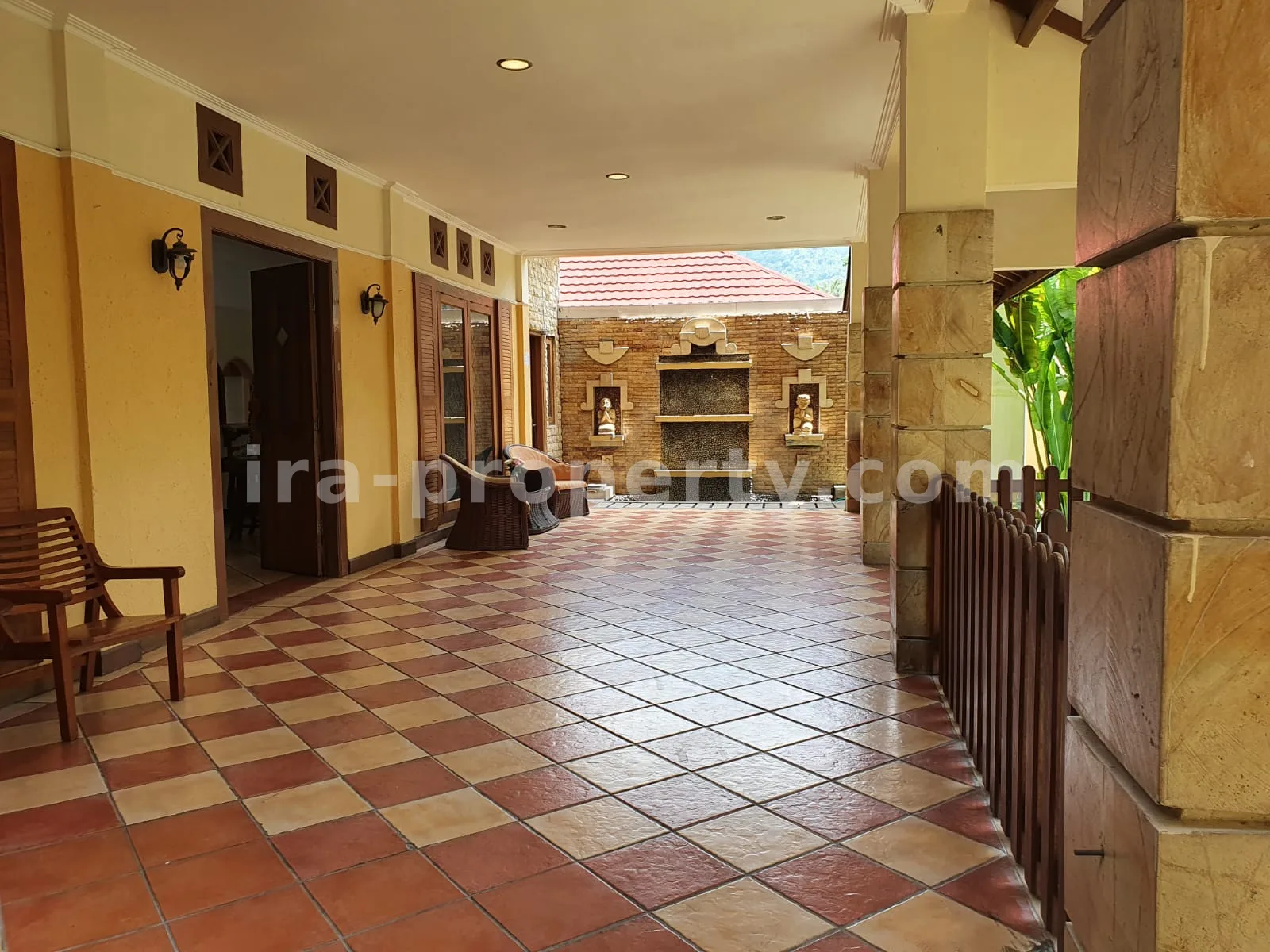 Elegant Villa in Green Valley, Central Senggigi