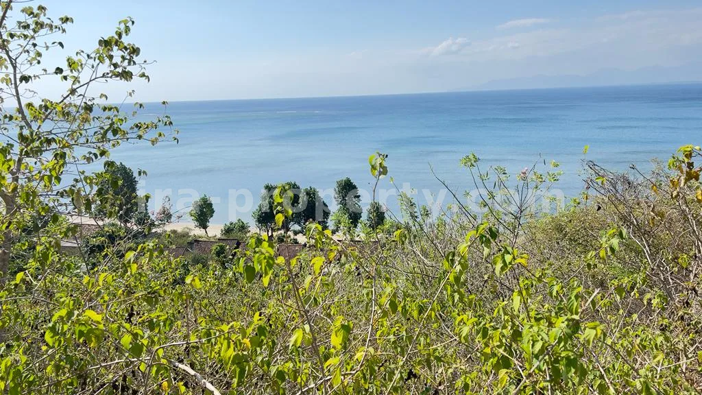 Land in Sekotong, West Lombok – Ocean and Gili View