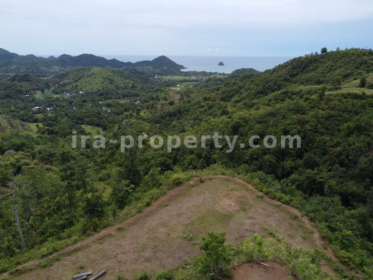 Ocean View Land for Sale in Selong Belanak