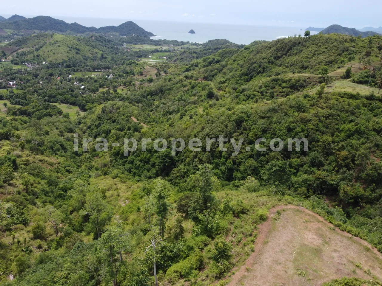Ocean View Land for Sale in Selong Belanak