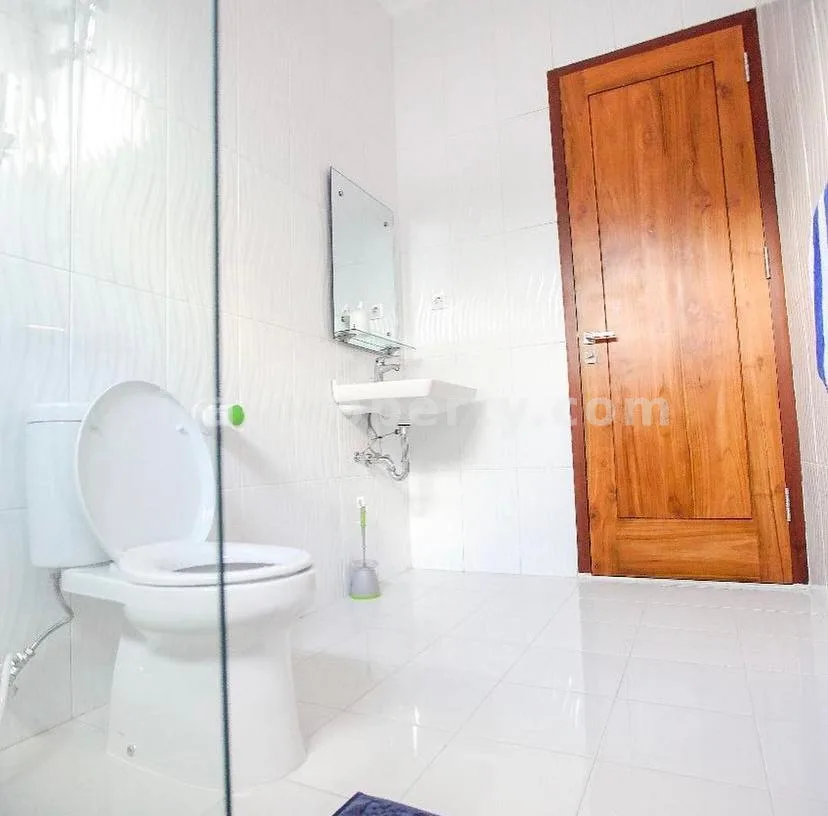 Beachside Villa for Sale in Montong – Batu Layar