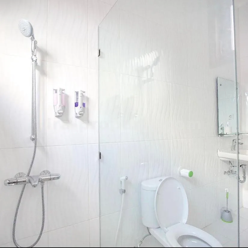 Beachside Villa for Sale in Montong – Batu Layar