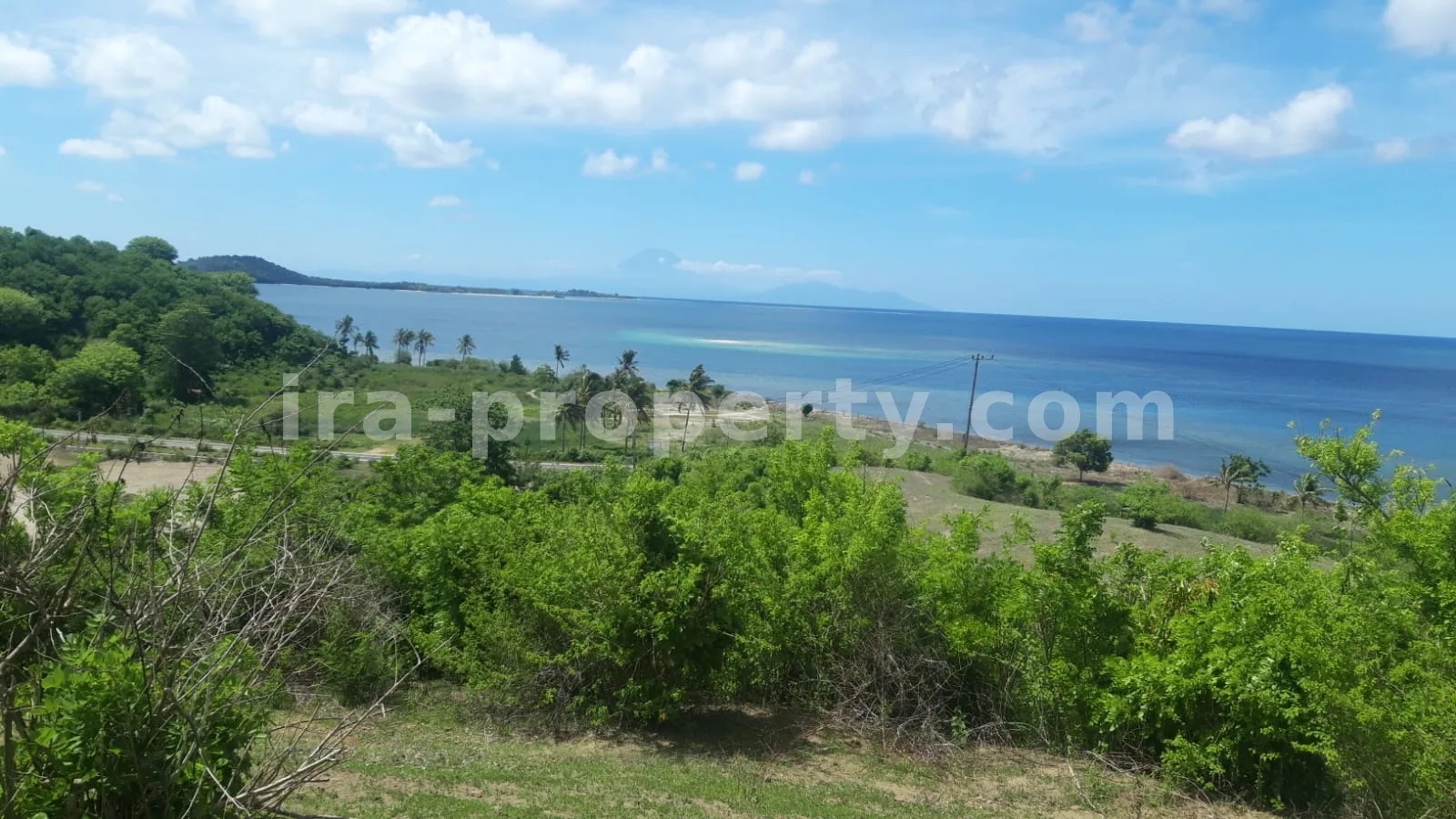 Oceanfront Land in Gili Genting, Sekotong