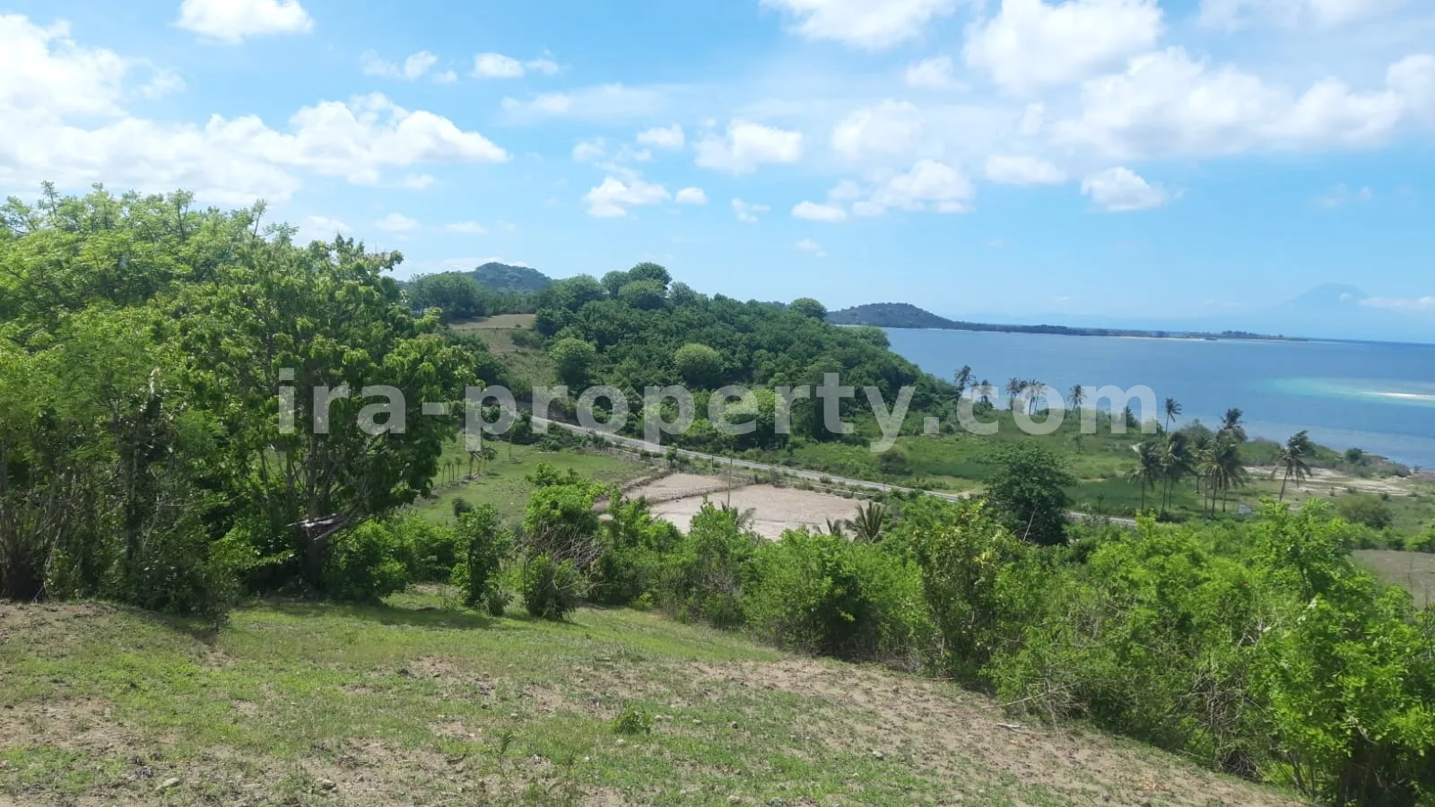 Oceanfront Land in Gili Genting, Sekotong