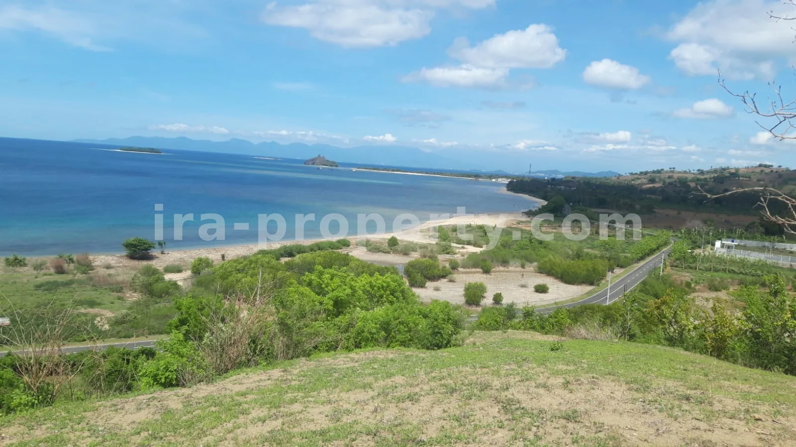 Oceanfront Land in Gili Genting, Sekotong