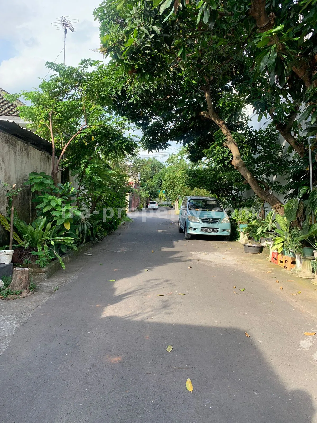 Spacious Family Home in Adisucipto Complex