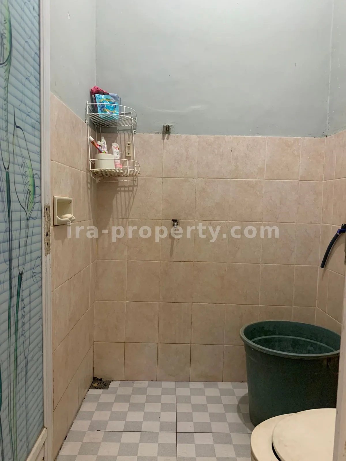 Spacious Family Home in Adisucipto Complex