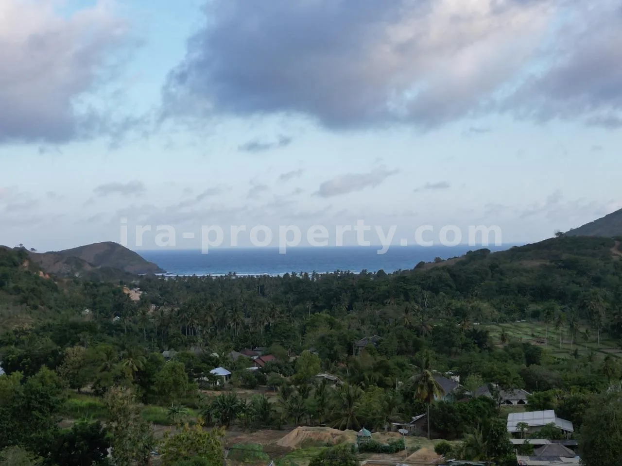 Ocean View Land in Prabu Areguling