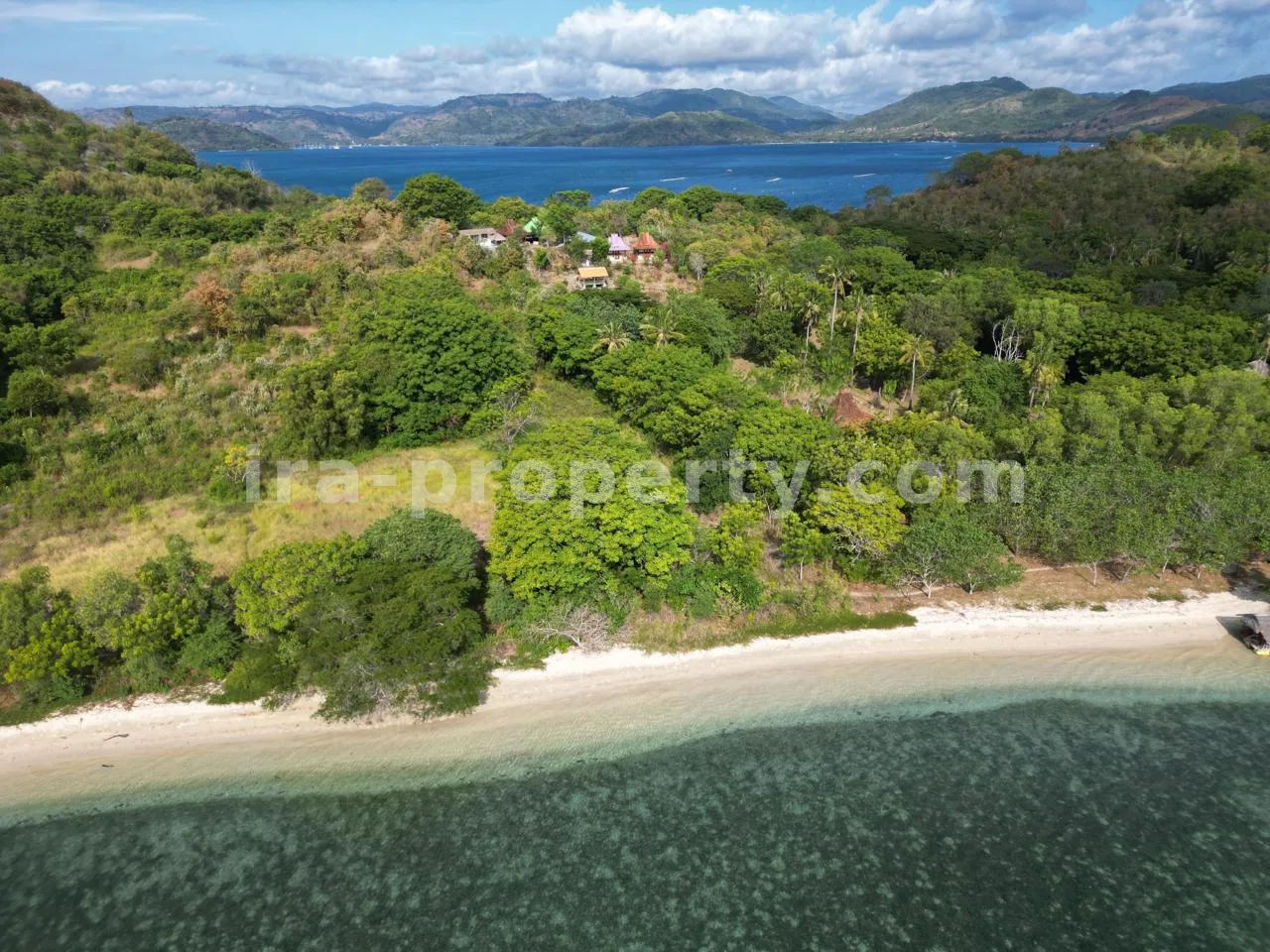 Sekotong Beachfront Land – Gili Layar and Gili Nanggu View