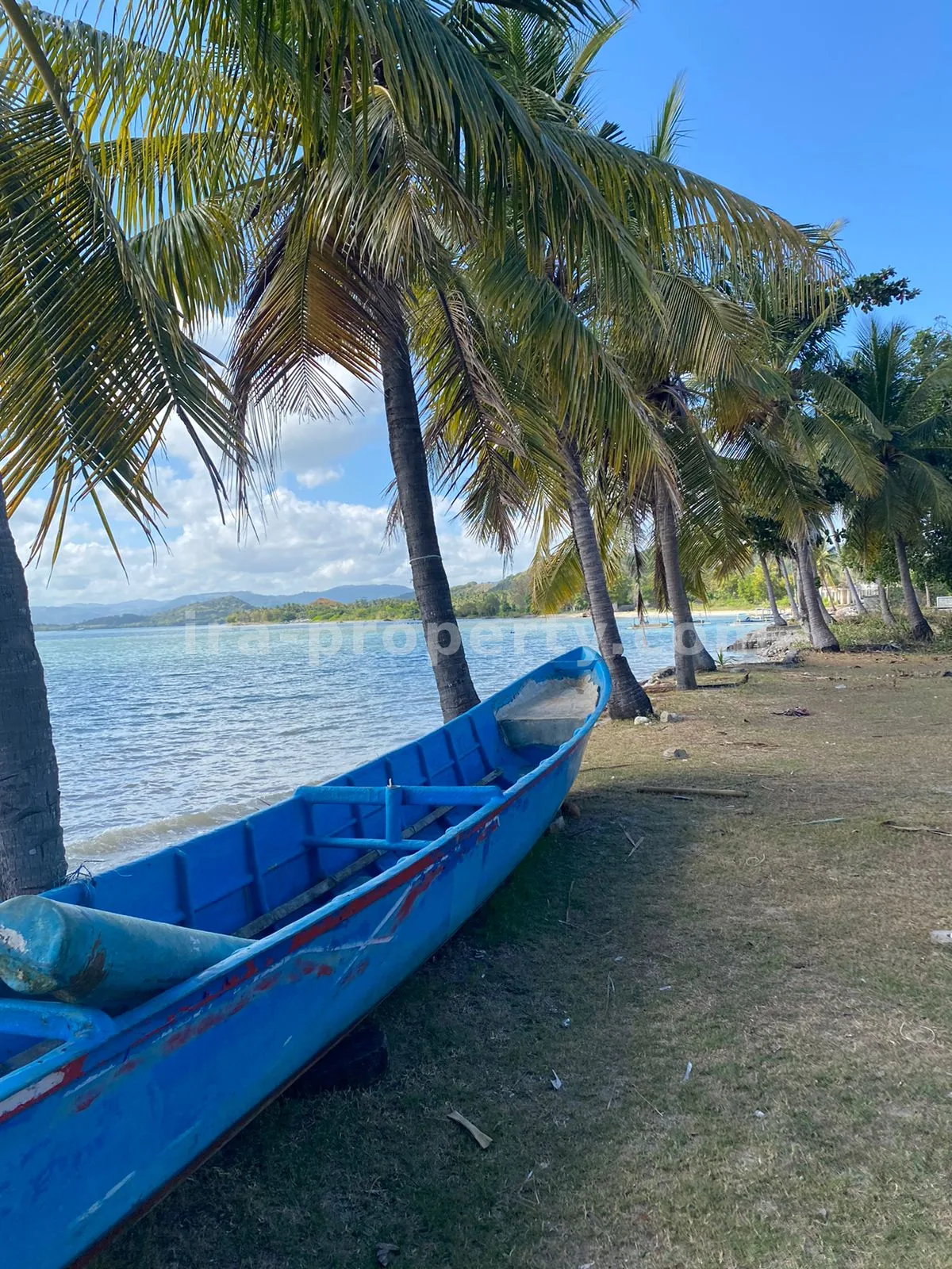 Exclusive Beachfront Land in Sekotong