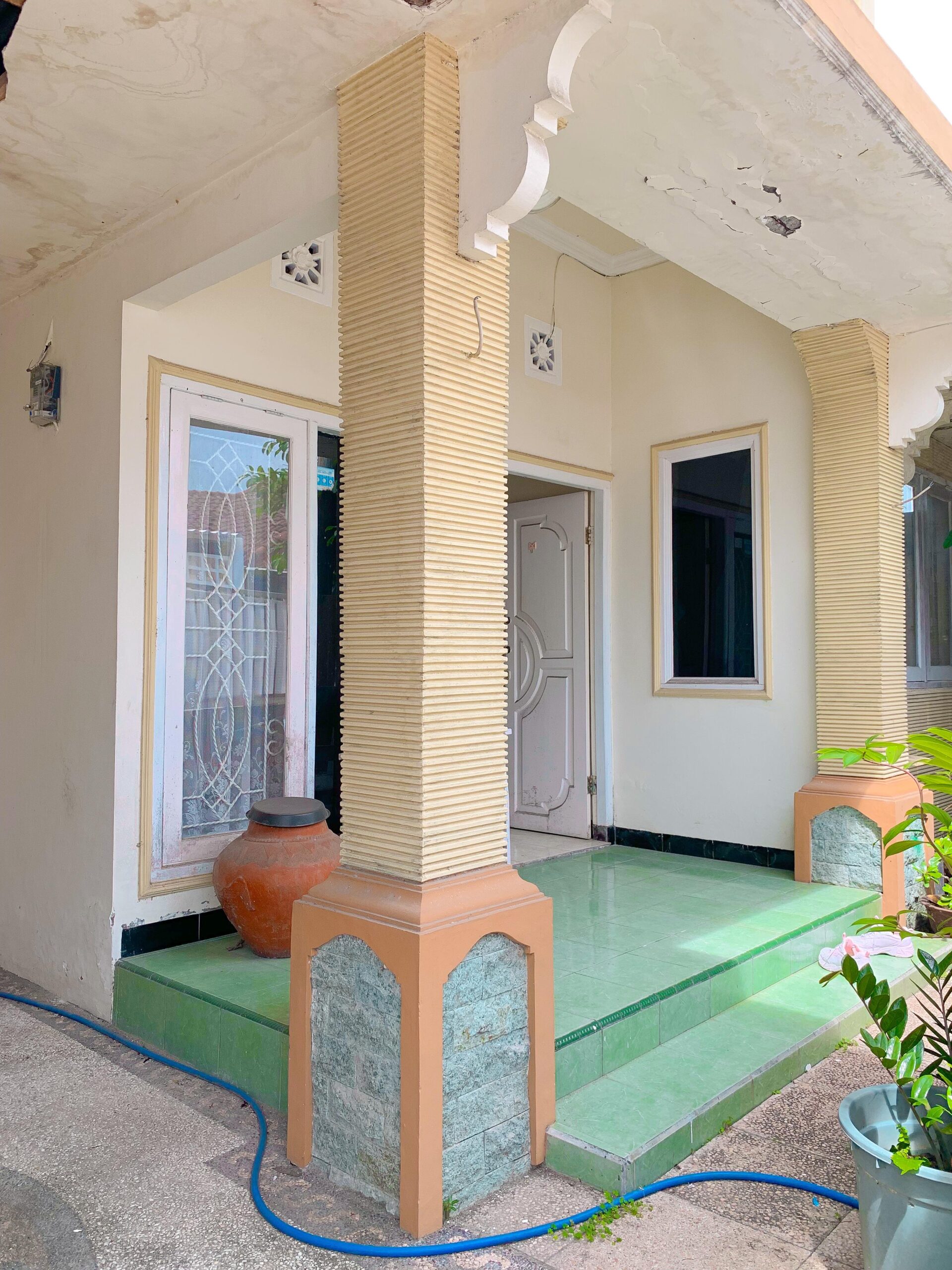 Cozy House in Rembiga Housing Complex