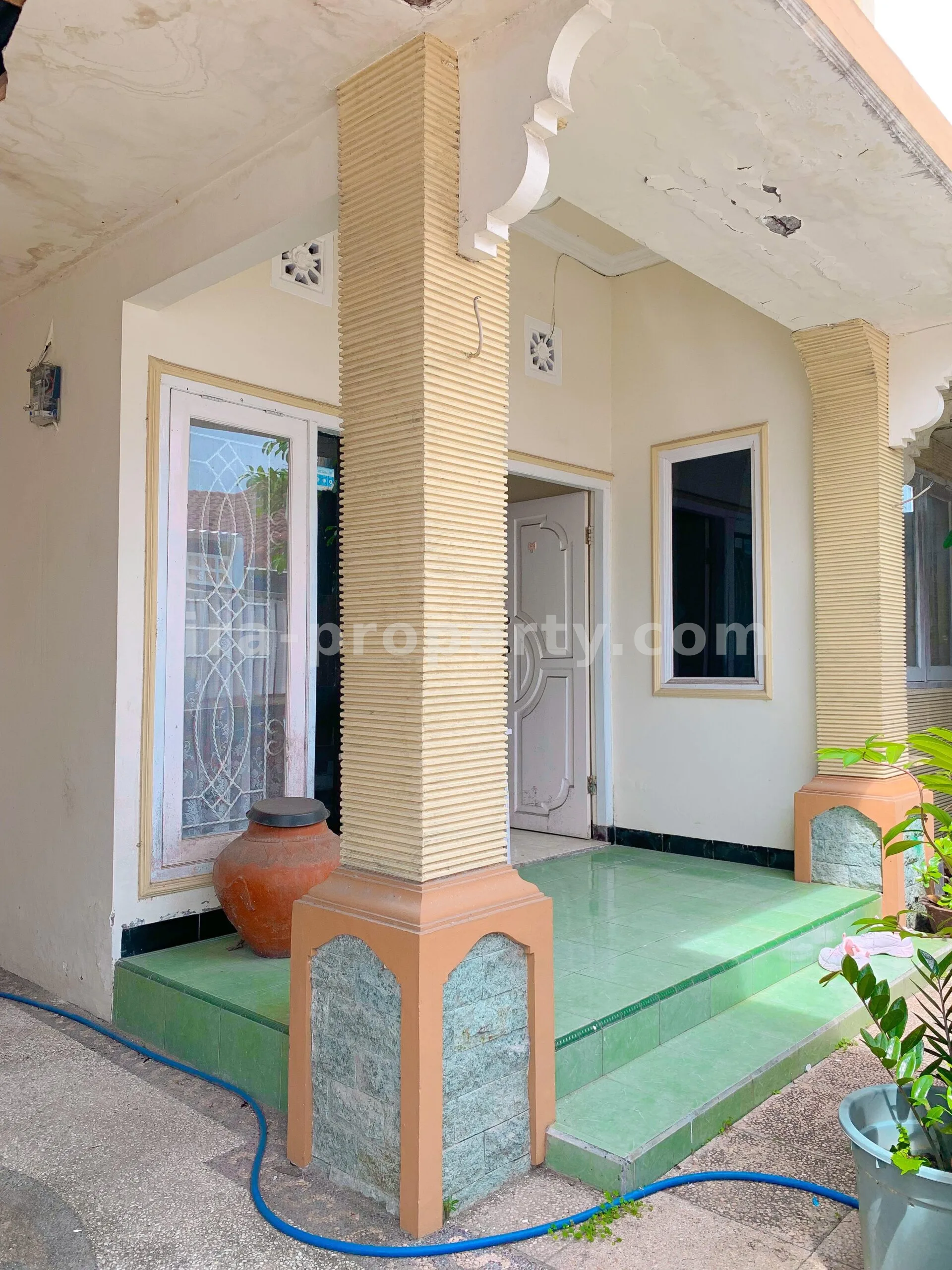 Cozy House in Rembiga Housing Complex