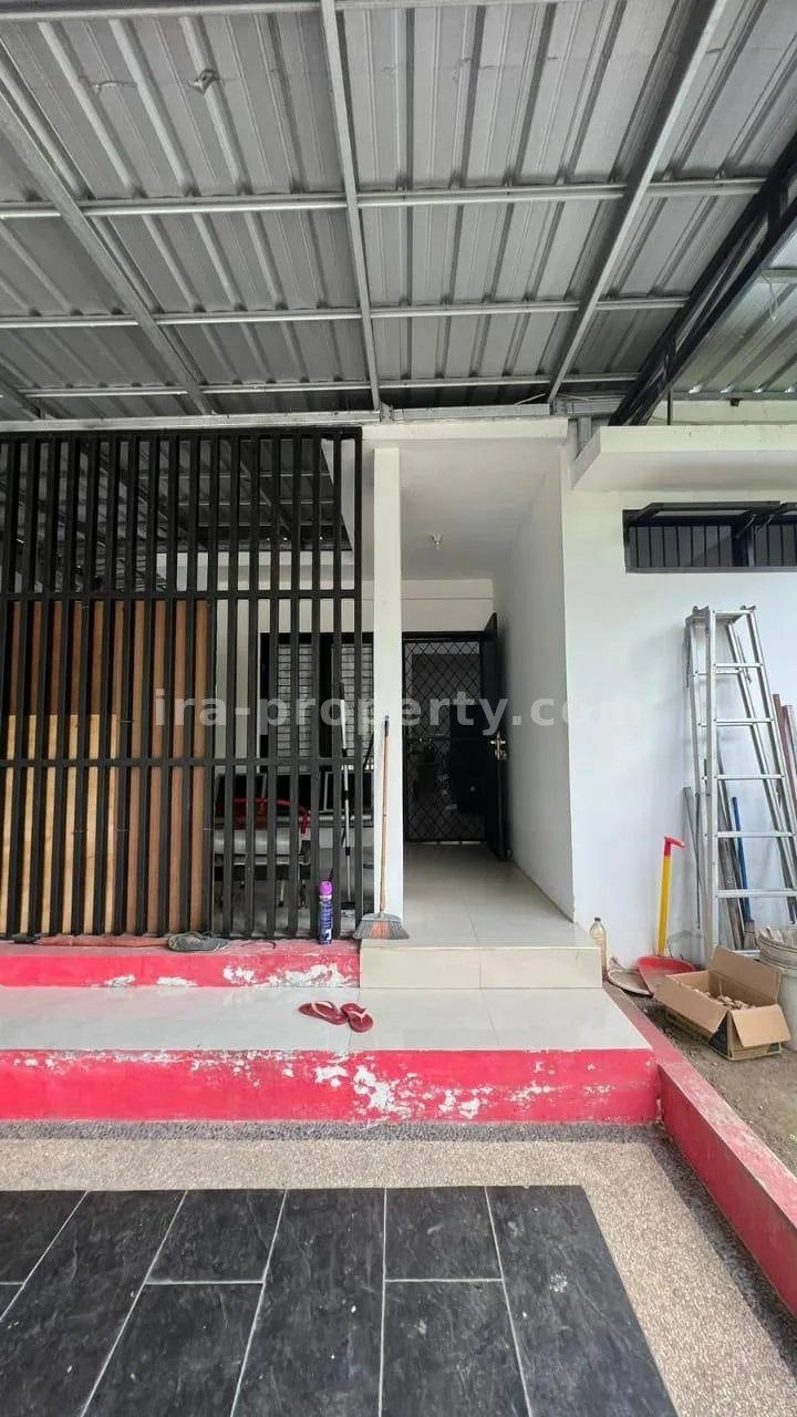 Luxury House for Sale in Graha Permata Kota Selagalas