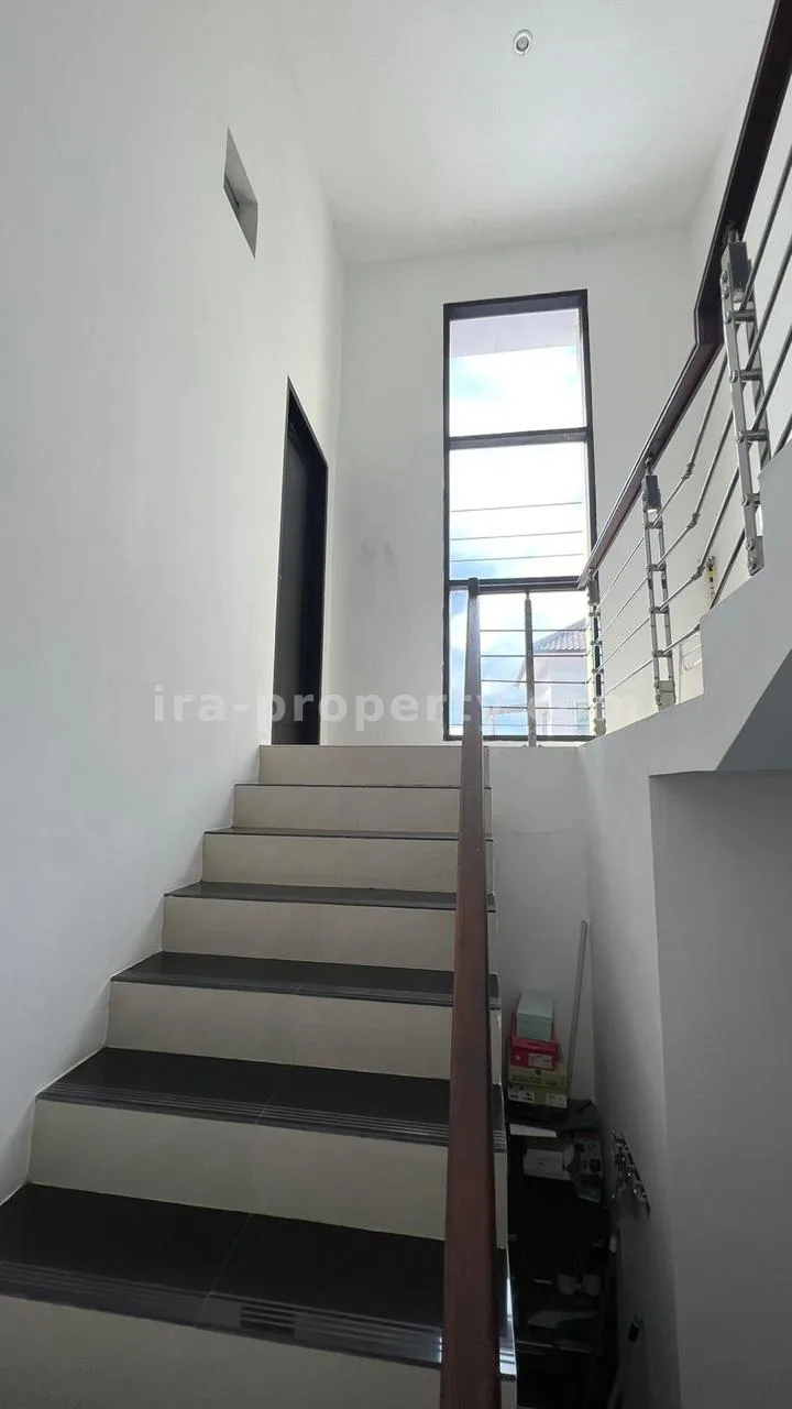 Luxury House for Sale in Graha Permata Kota Selagalas