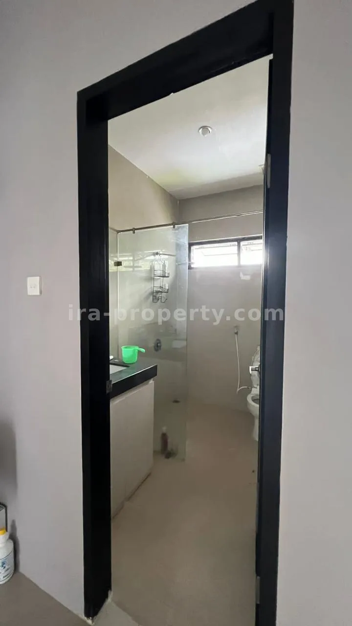 Luxury House for Sale in Graha Permata Kota Selagalas