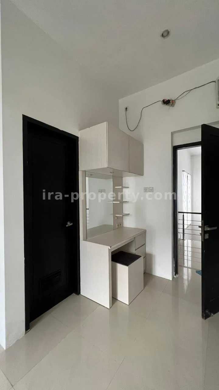 Luxury House for Sale in Graha Permata Kota Selagalas