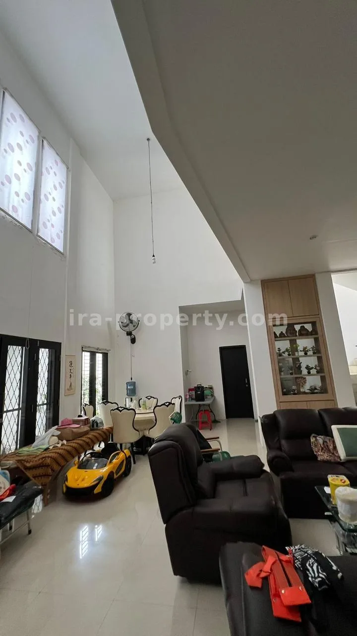 Luxury House for Sale in Graha Permata Kota Selagalas