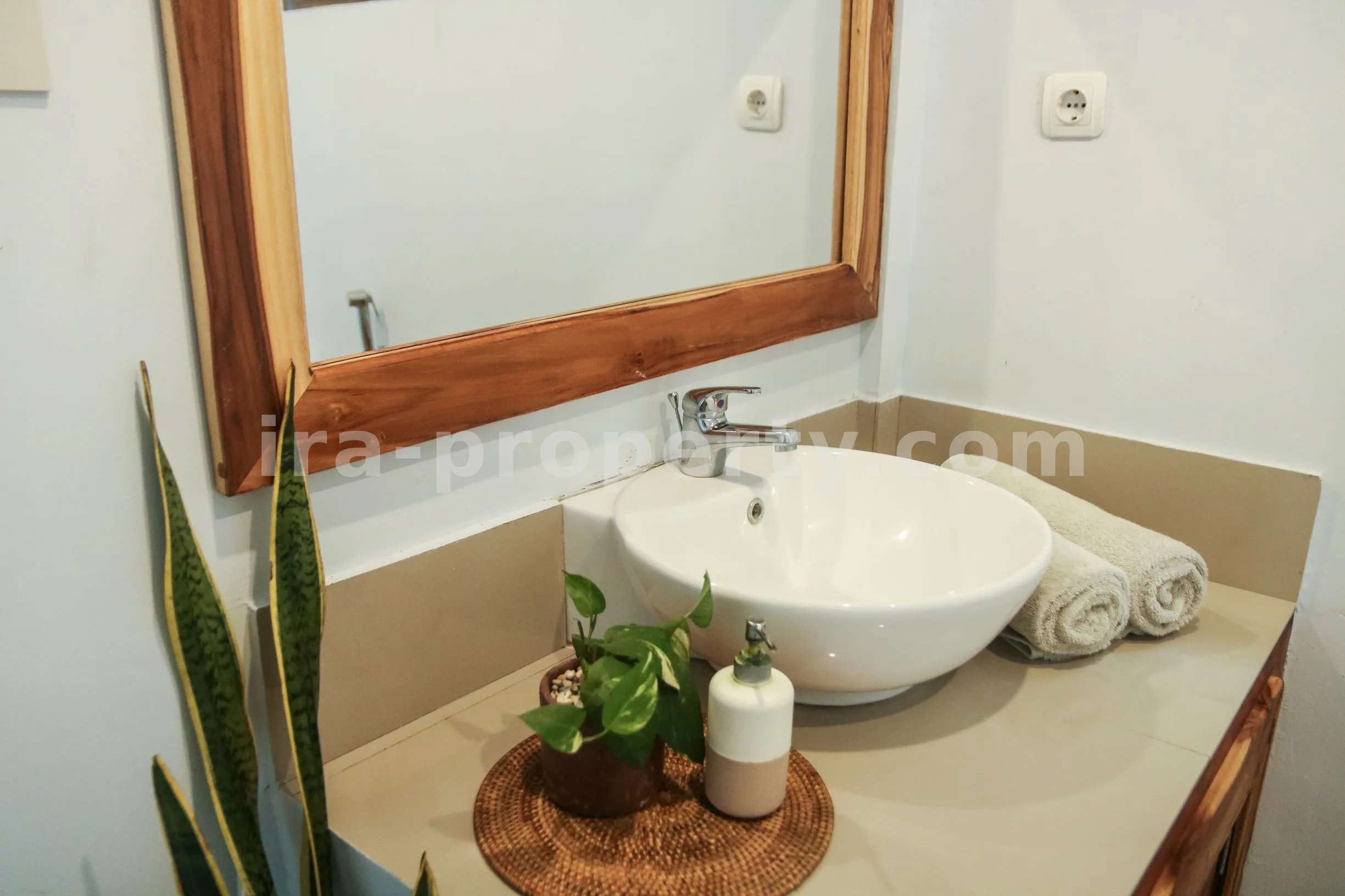 Luxurious Villa in Central Kuta Mandalika