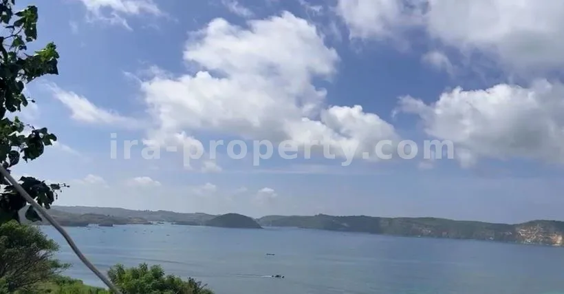 Land for Sale with Full Ocean View in Gerupuk