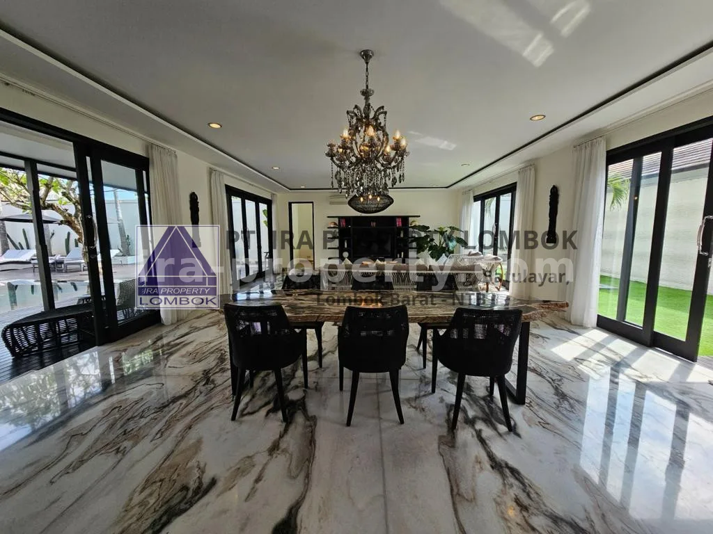 Exclusive Commercial Luxury Villa in Seminyak, Bali