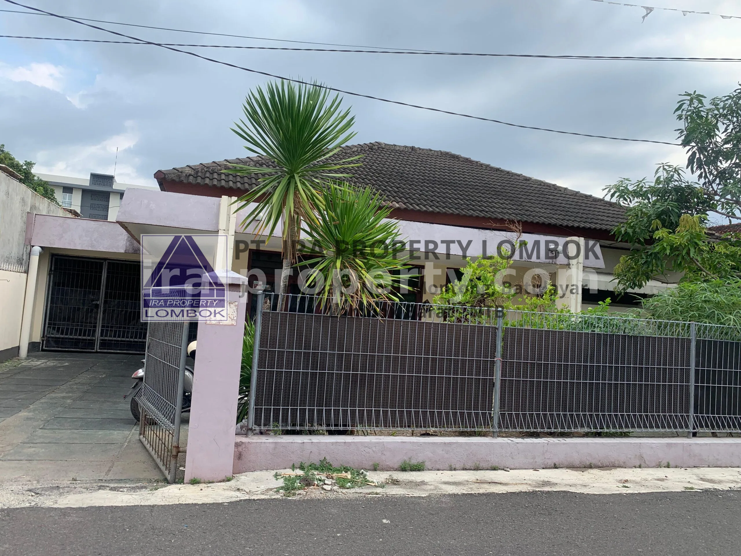 House for Sale in Central Mataram Near Hotel Santika