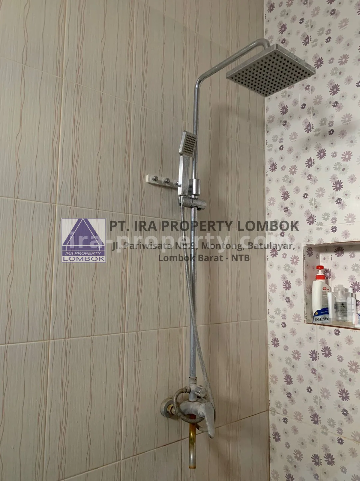 House for Sale in BTN Sandik Complex, West Lombok