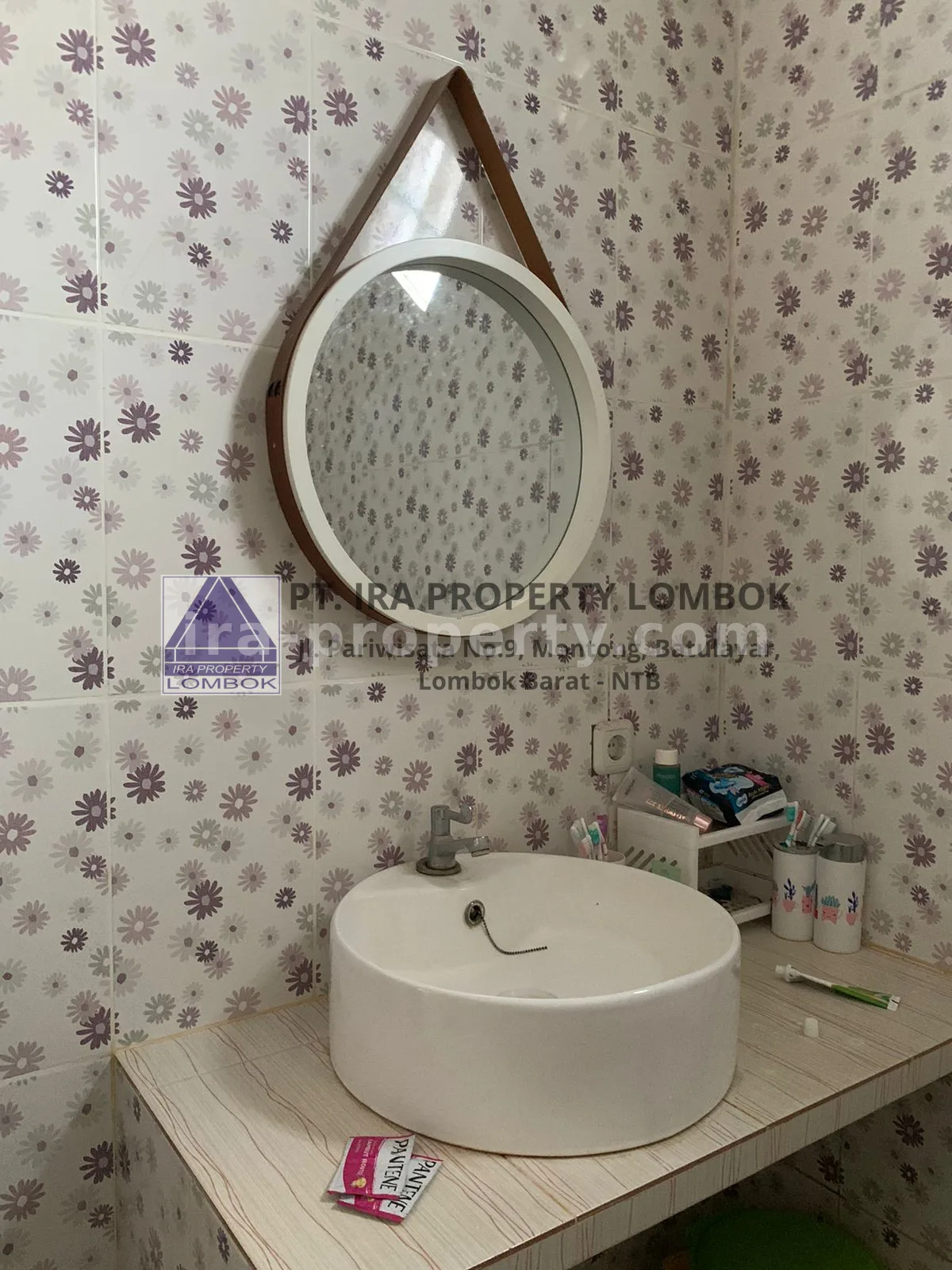 House for Sale in BTN Sandik Complex, West Lombok