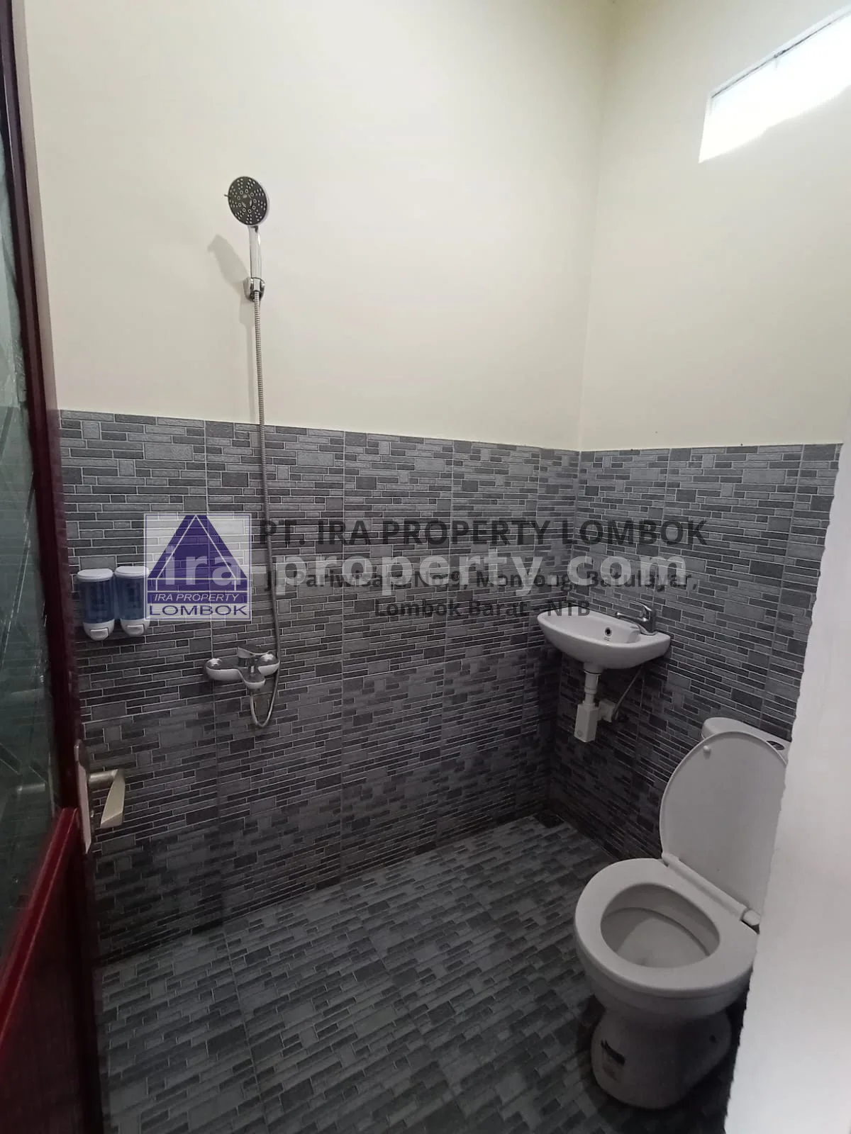 Elite Boarding House for Sale Near Brawijaya, Cakranegara
