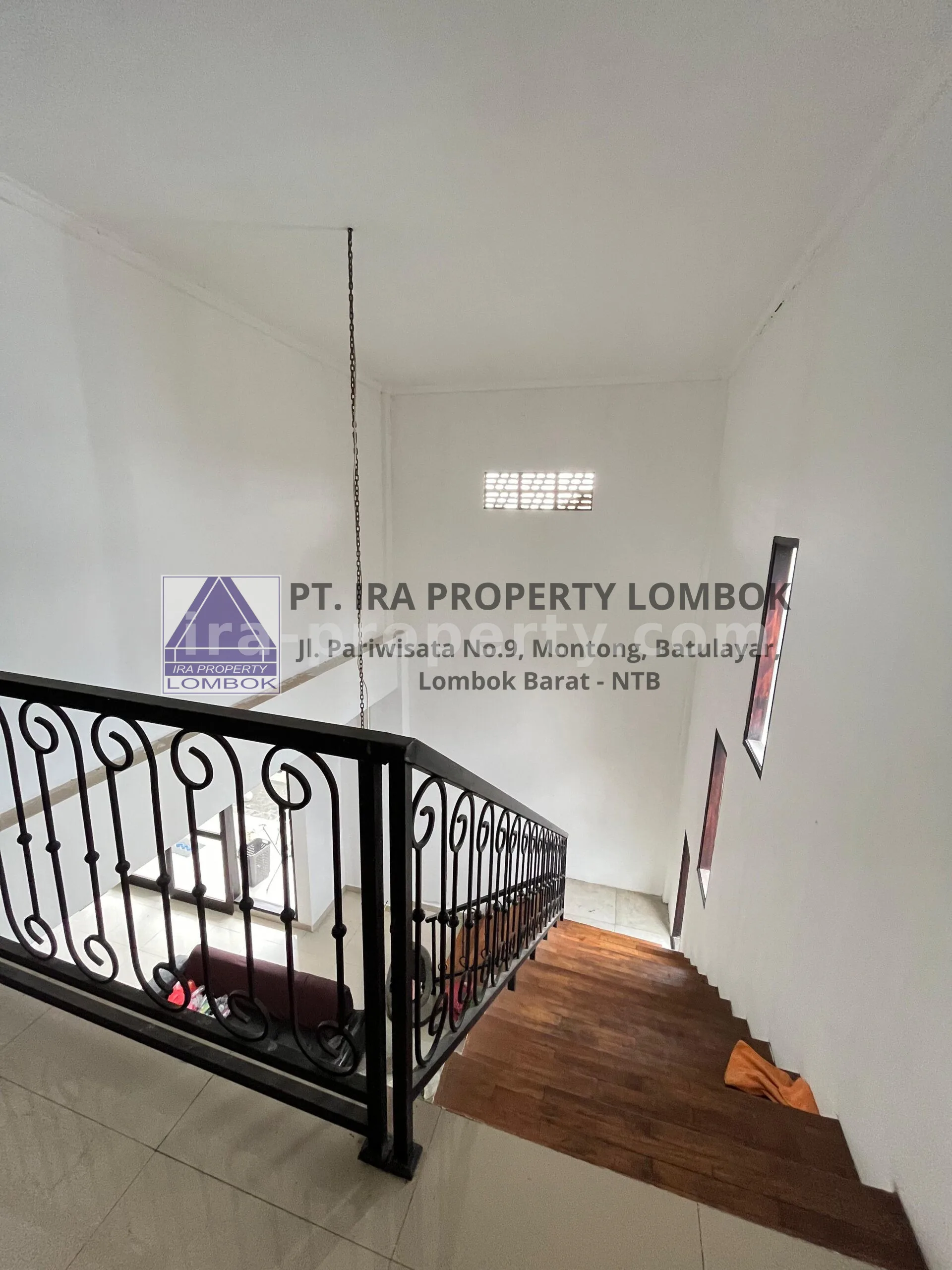 New Modern House for Sale in Secure Complex – Central Mataram