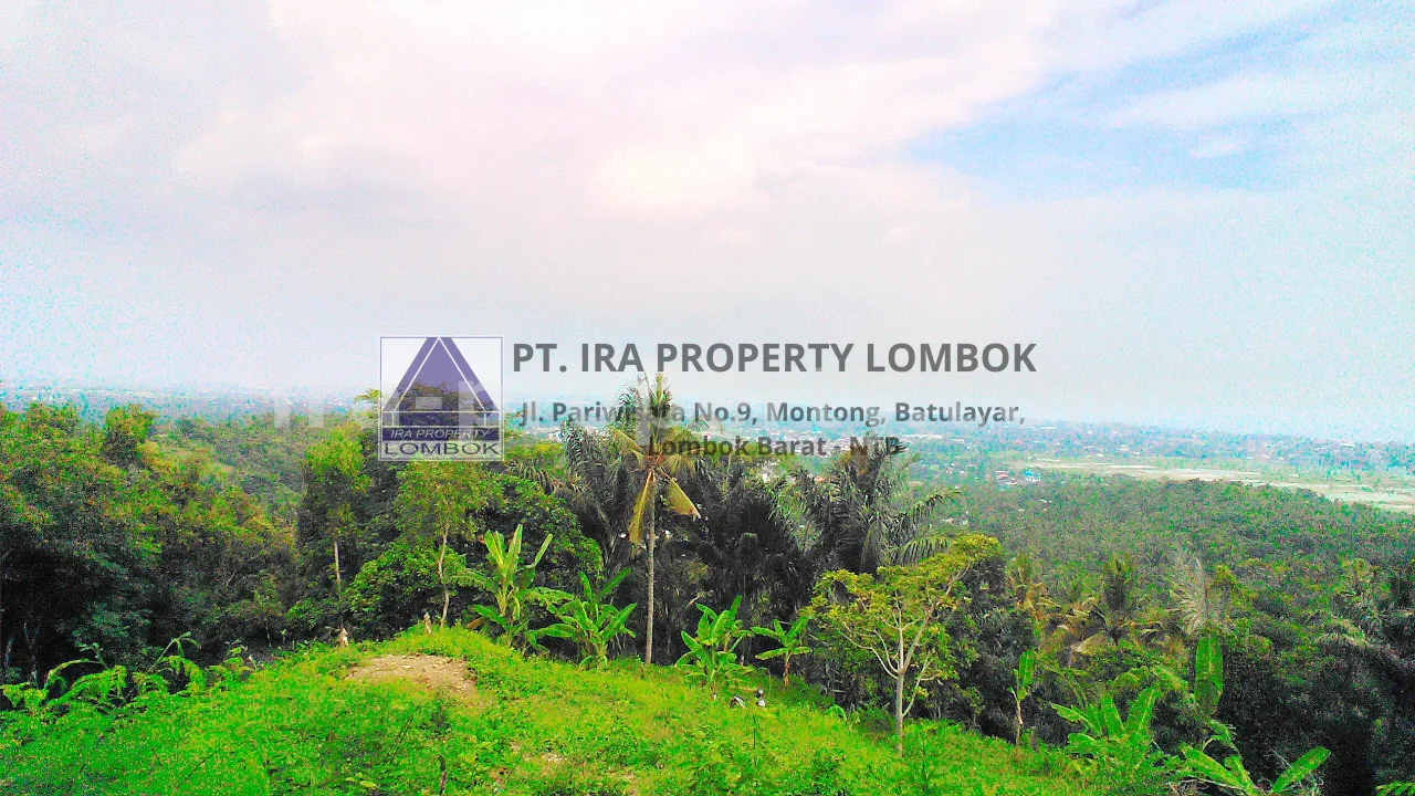 Scenic Land for Sale in Penyawangan