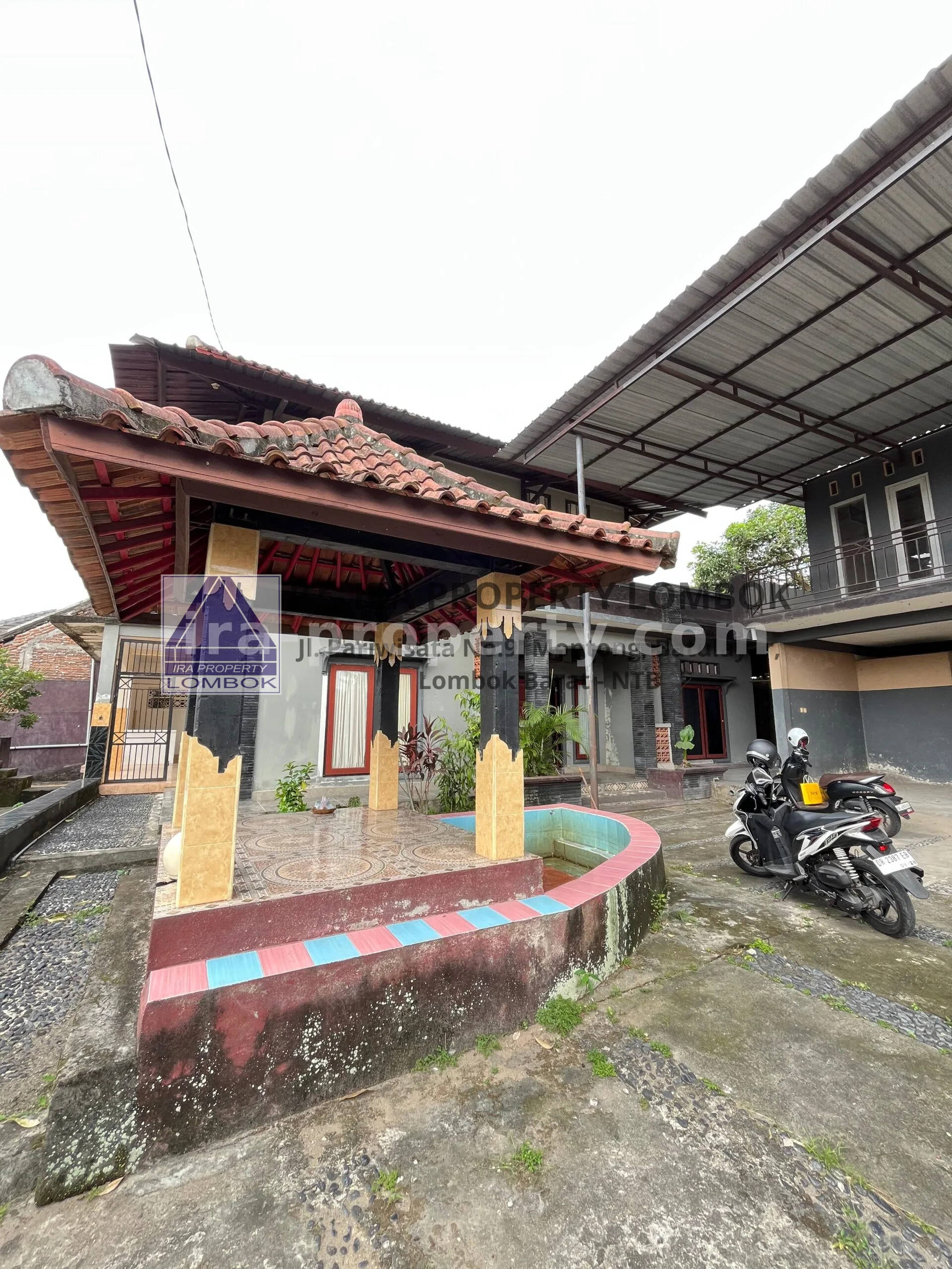 Spacious House with Shop Front in Karang Baru, Mataram