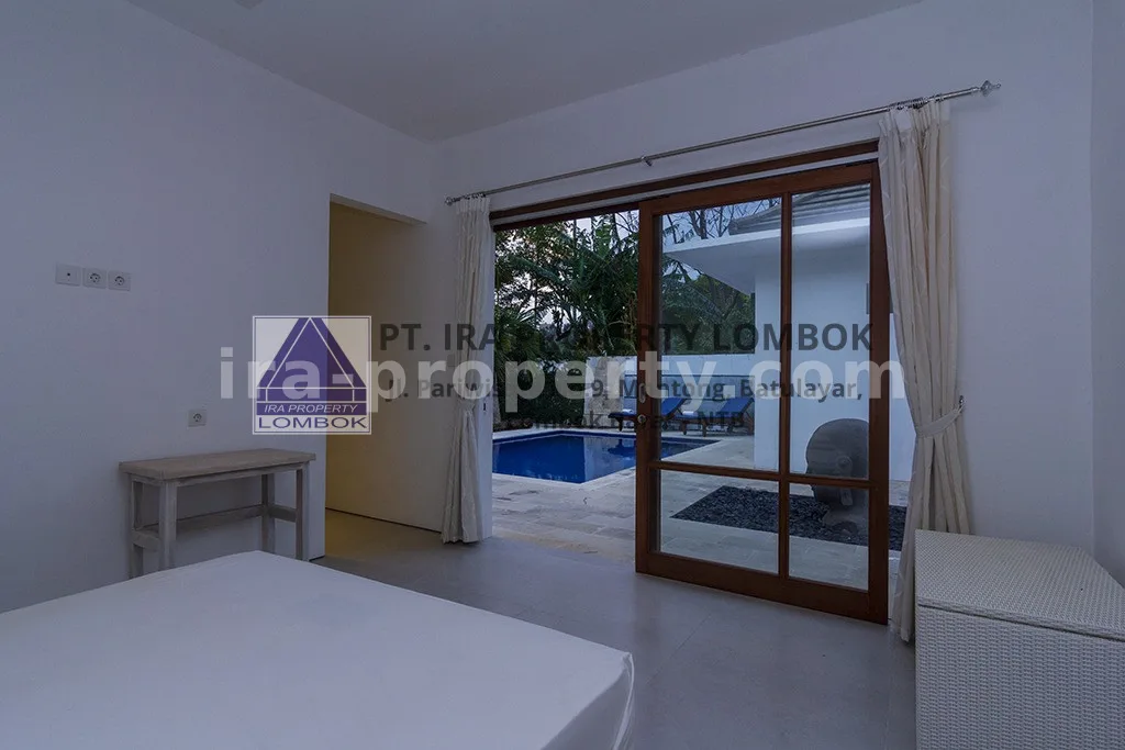 Exclusive Villa Near Setangi Beach Senggigi with Private Pool