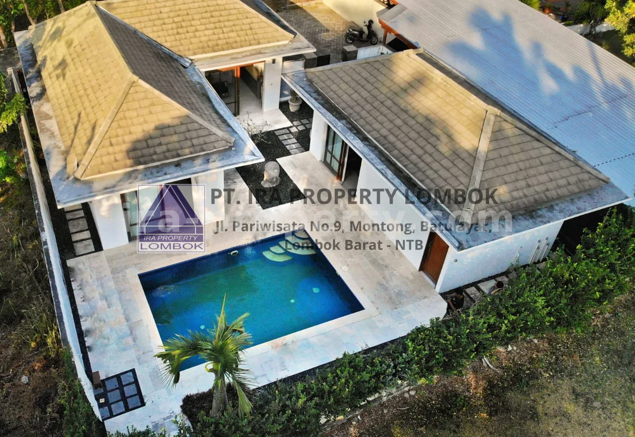 Exclusive Villa Near Setangi Beach Senggigi with Private Pool